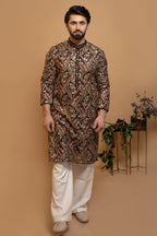 Maharana Black & Maroon Paisley Embroidered Kurta